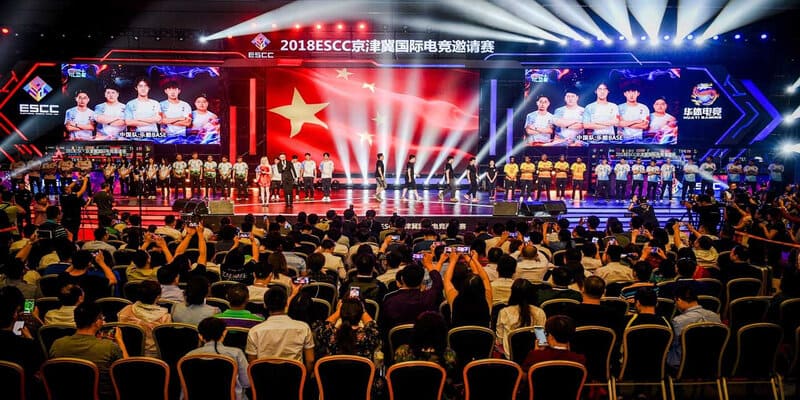 Esport hôm nay: Sự cạnh tranh giữa các nền tảng 